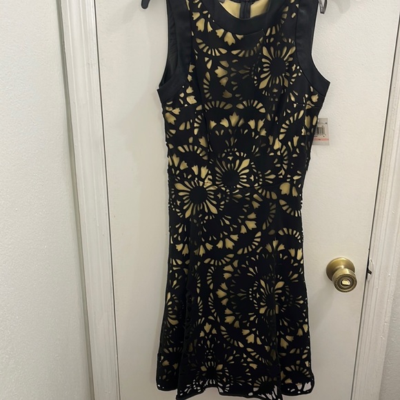NWT Muse black & gold Dress - Picture 1 of 7